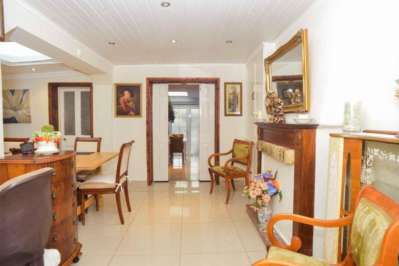 Apartamento pedro host family Londres Exterior foto